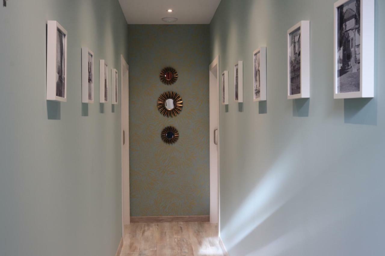 Arévalo Apartamentos Turisticos Desiree מראה חיצוני תמונה